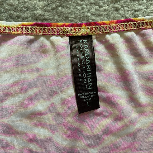 NWOT Kardashian Kollection Swimwear Mother of Pearl Accent String Bikini - Picture 4 of 8